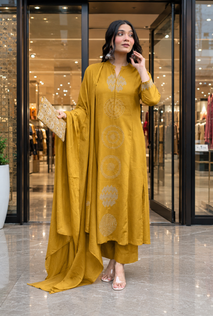 Women’s Premium Printed Kurta Pant & Dupatta Set