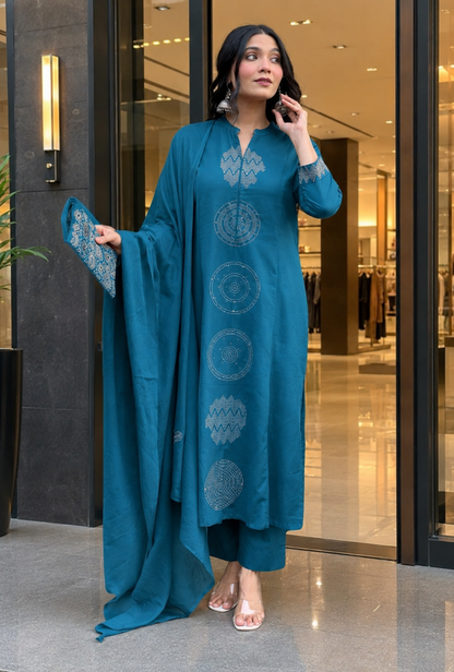 Women’s Premium Printed Kurta Pant & Dupatta Set