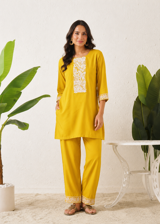 Women's Embroidered Tunic & Straight Pants Set