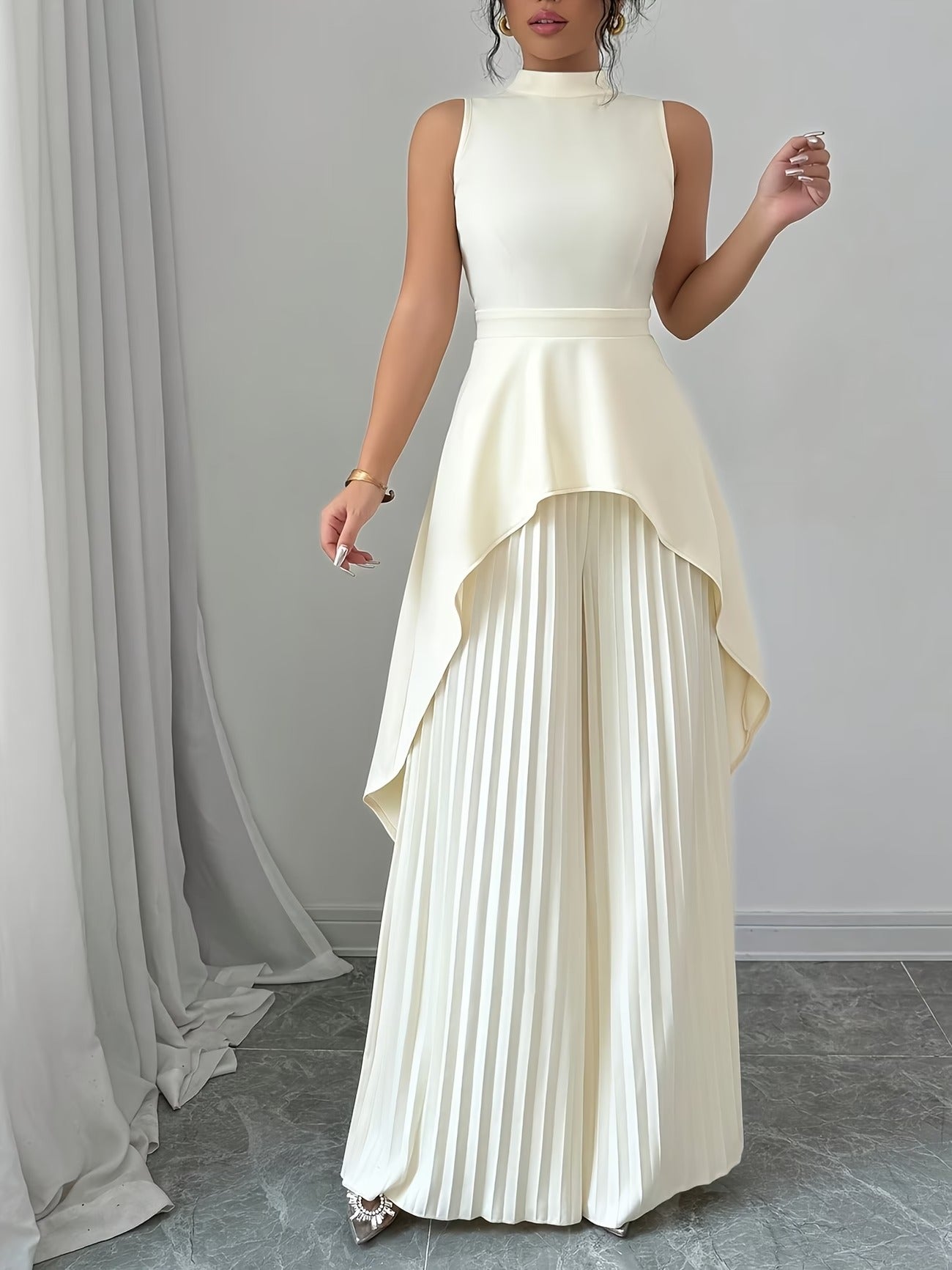 Elegant Sleeveless Stand-Collar Top & Pleated Trousers Set – Women’s Chic High-Low Two-Piece Suit