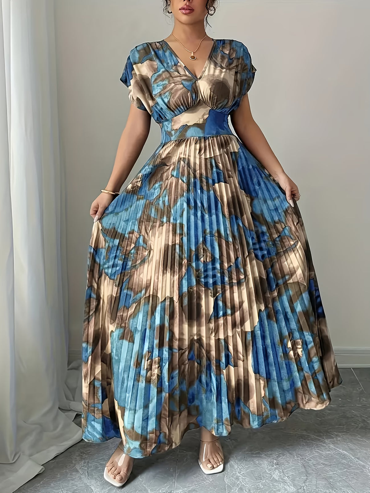 Women’s Floral Printed Pleated Maxi Dress