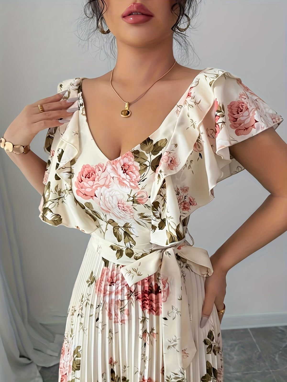 Women’s Floral Printed Pleated Maxi Dress