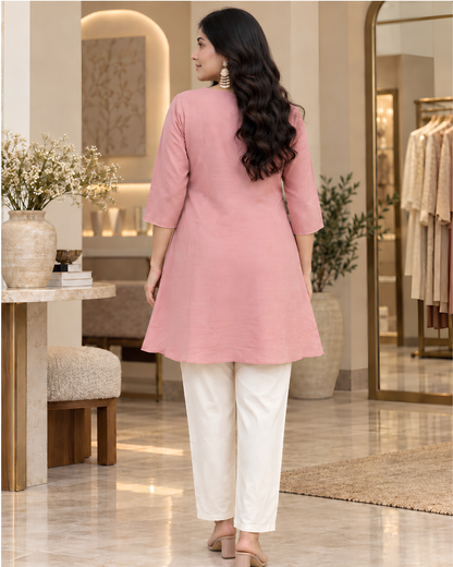 Women’s Floral Embroidered Kurta Pant Set