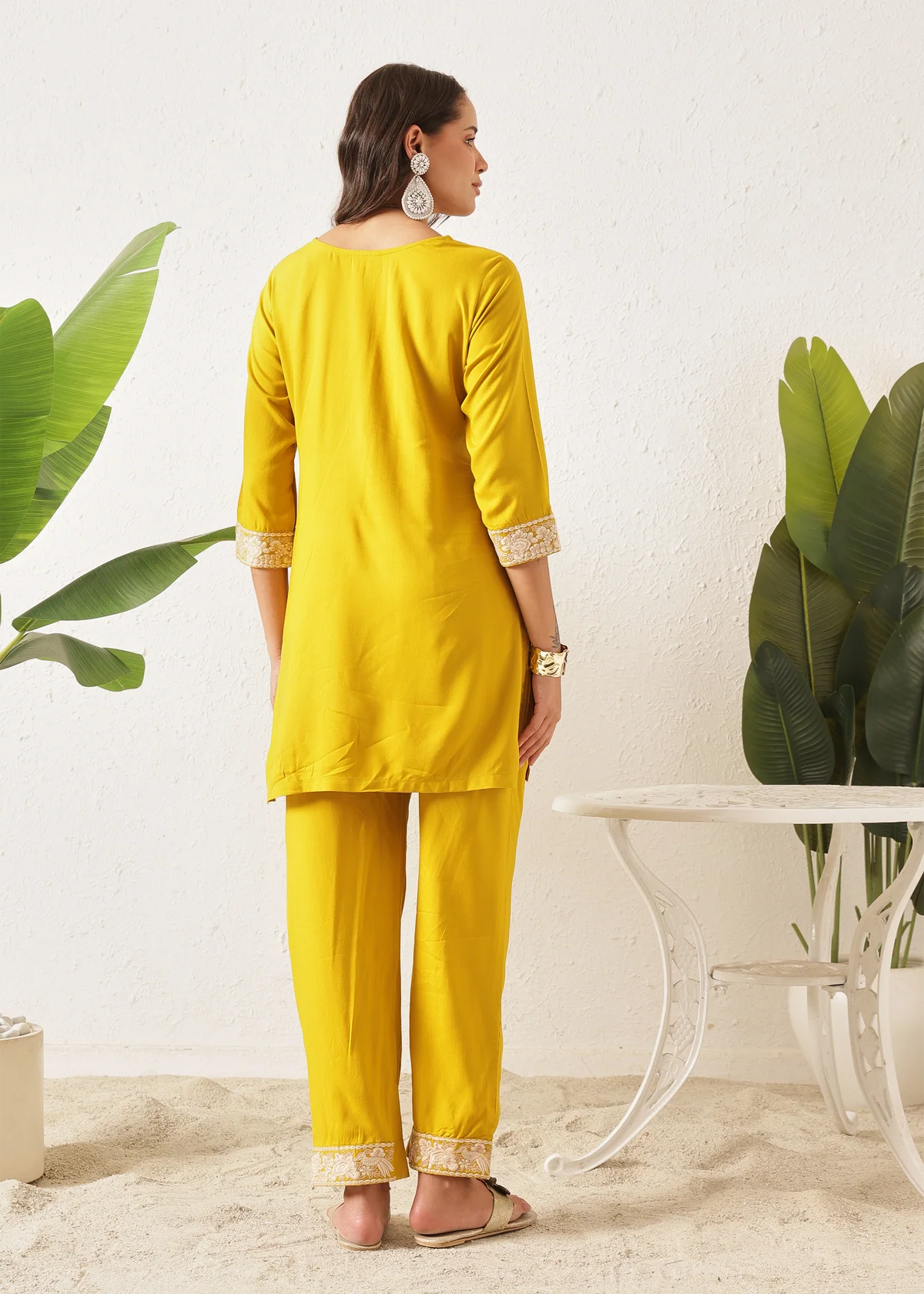 Women's Embroidered Tunic & Straight Pants Set