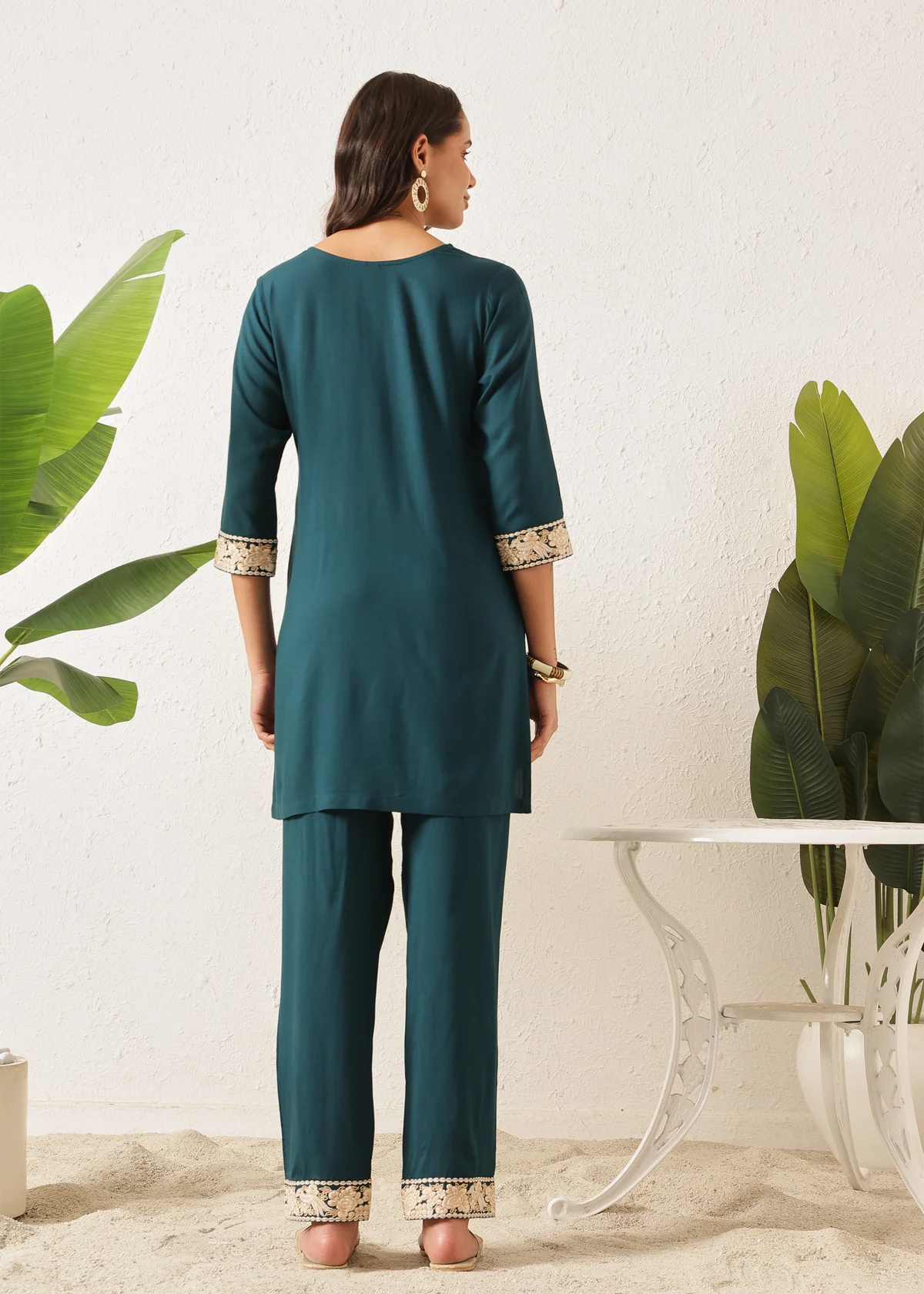 Women's Embroidered Tunic & Straight Pants Set