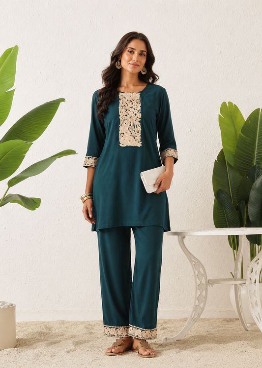 Women's Embroidered Tunic & Straight Pants Set