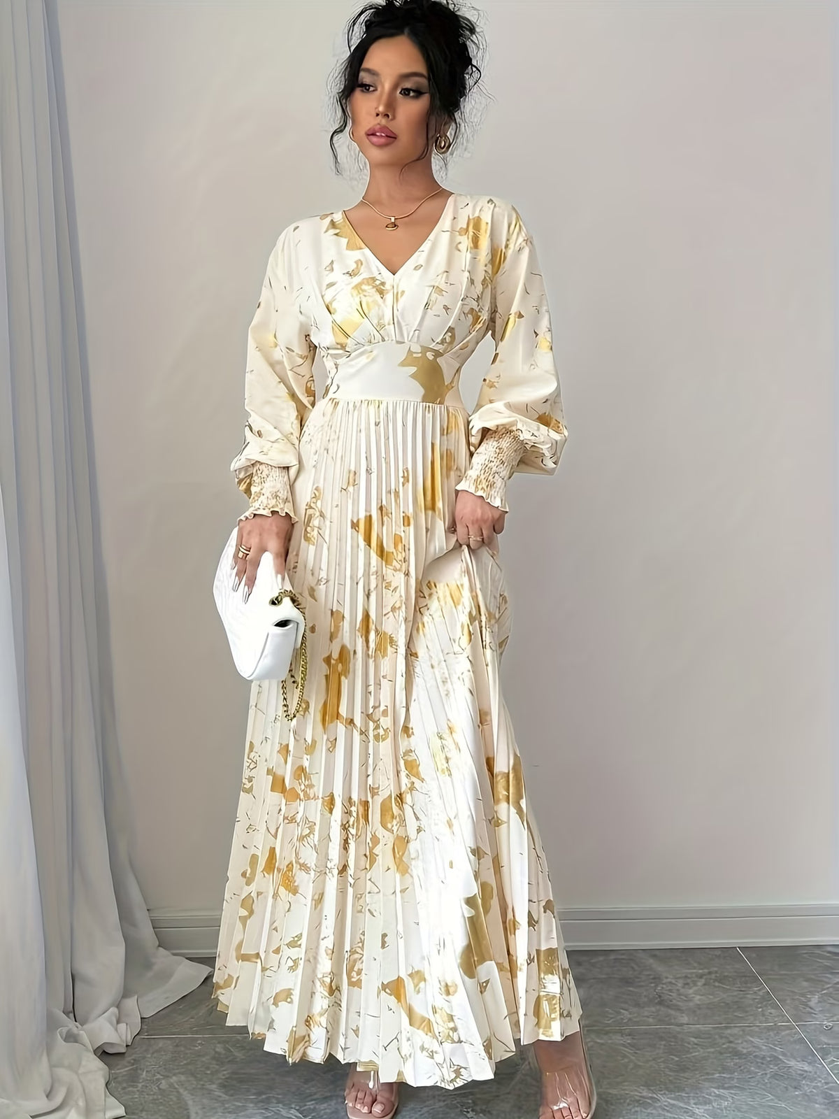 Women’s Floral Printed Pleated Maxi Dress